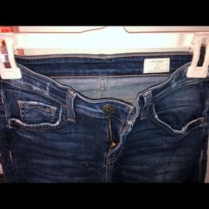 Buckle jeans